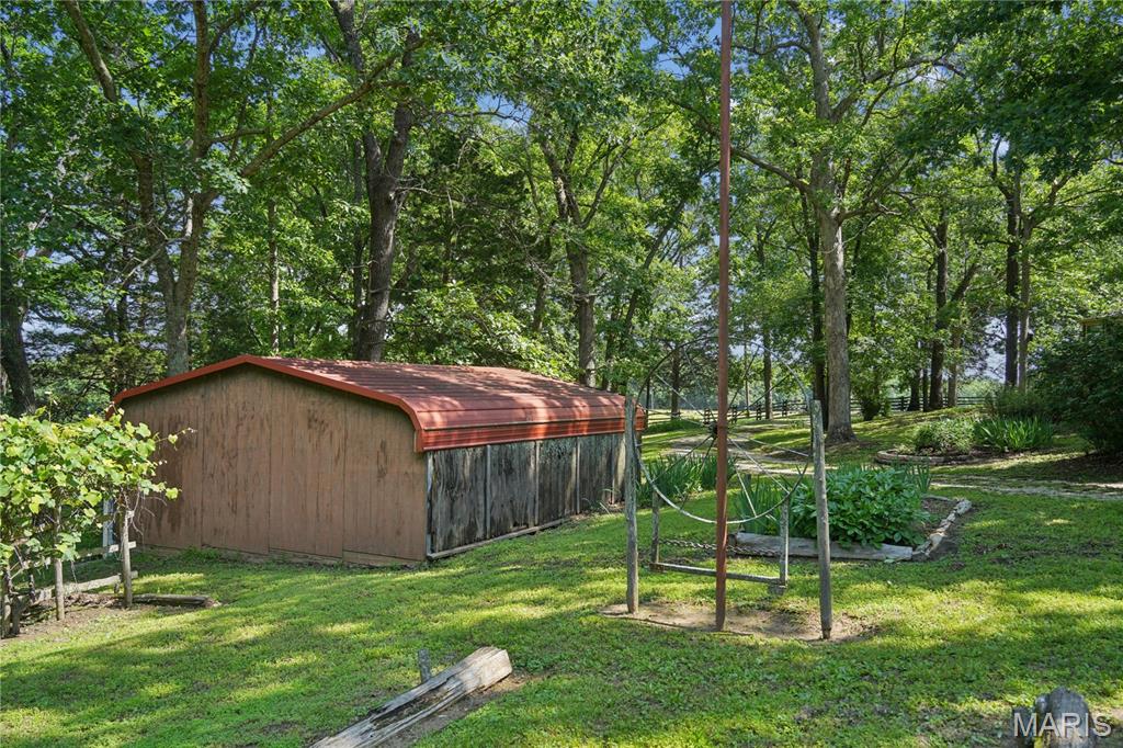 County Line Rd - Residential