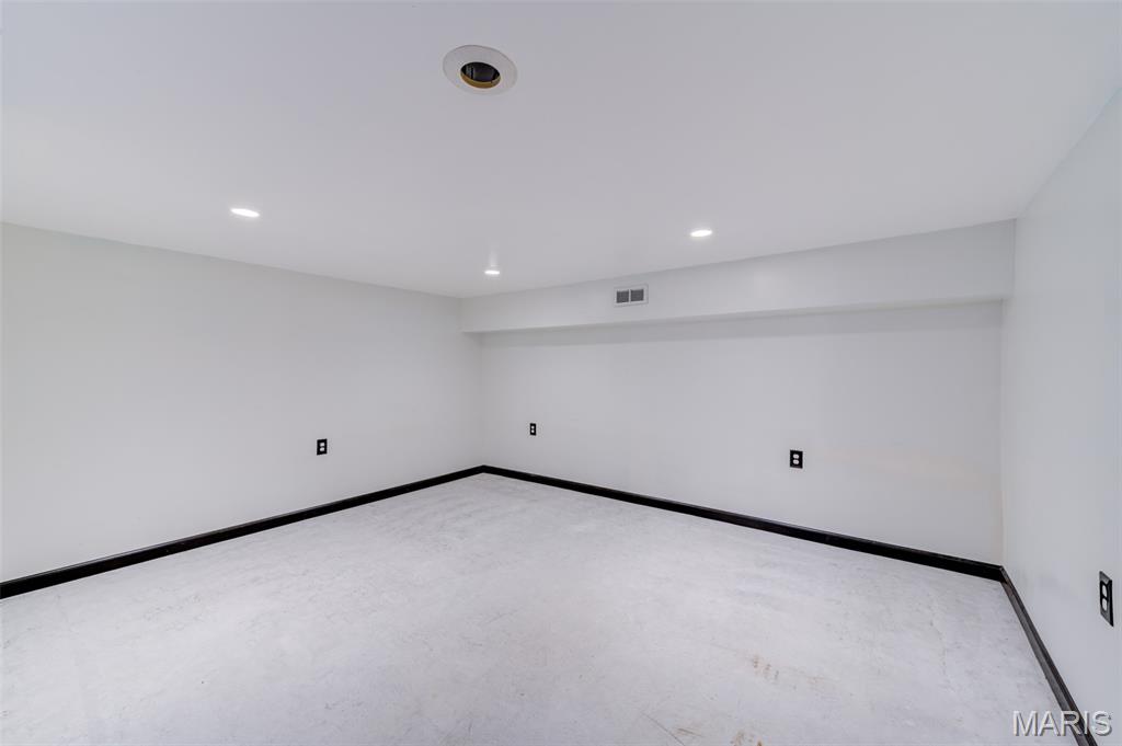 Westglen Woods 5 - Residential