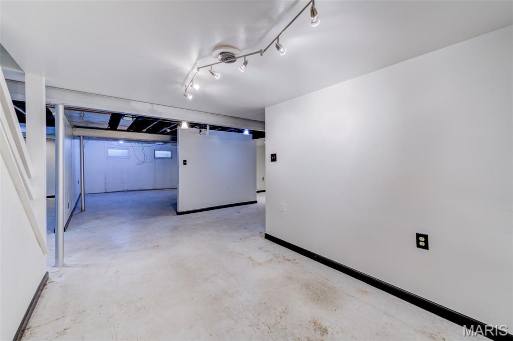Westglen Woods 5 - Residential