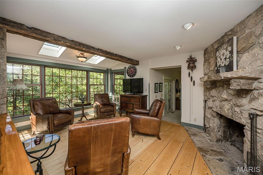 Lakewood Hills Crystal Lake Add - Residential