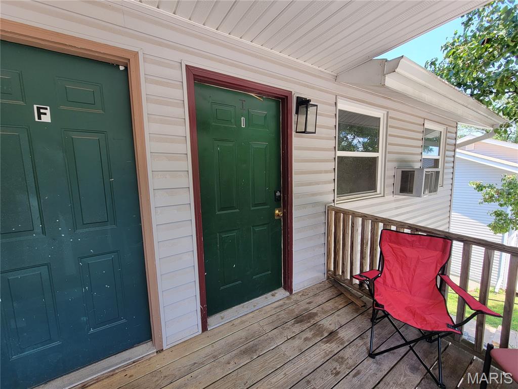 Updated Apartment off Fiedler and 141 has newer appliances, updated vinyl plank flooring, a private balcony, and plenty of parking.