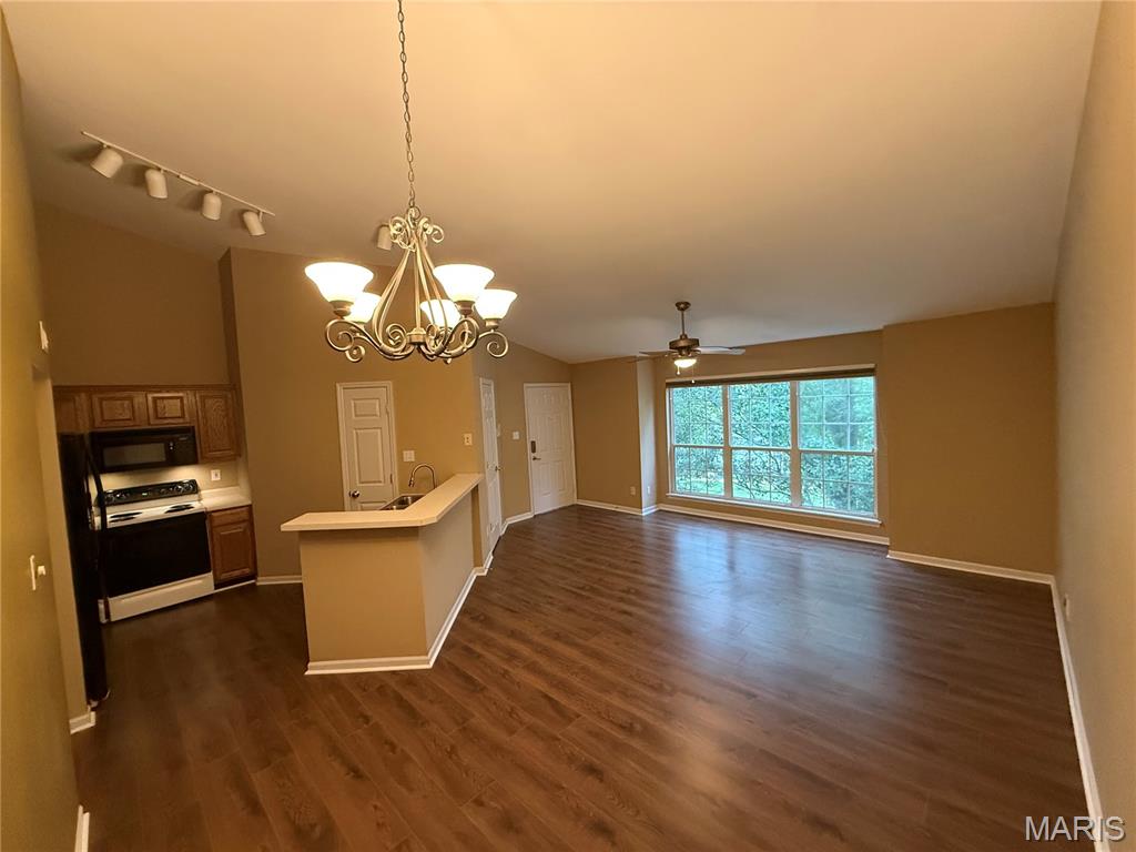 Foster Spgs Condo Three - Residential