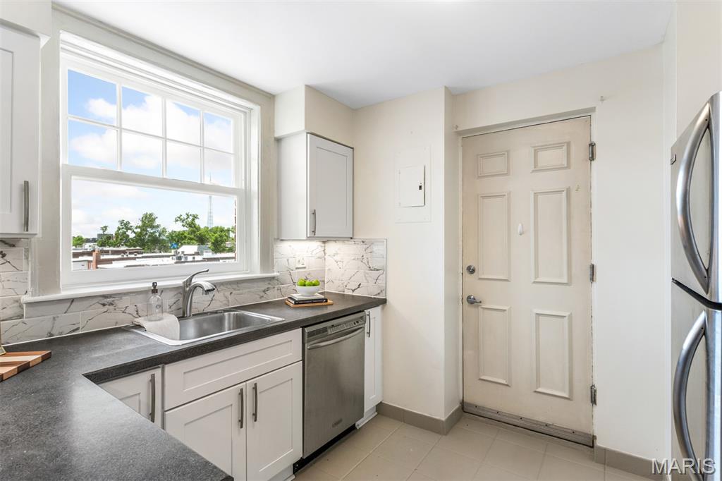Randolph Condos - Residential