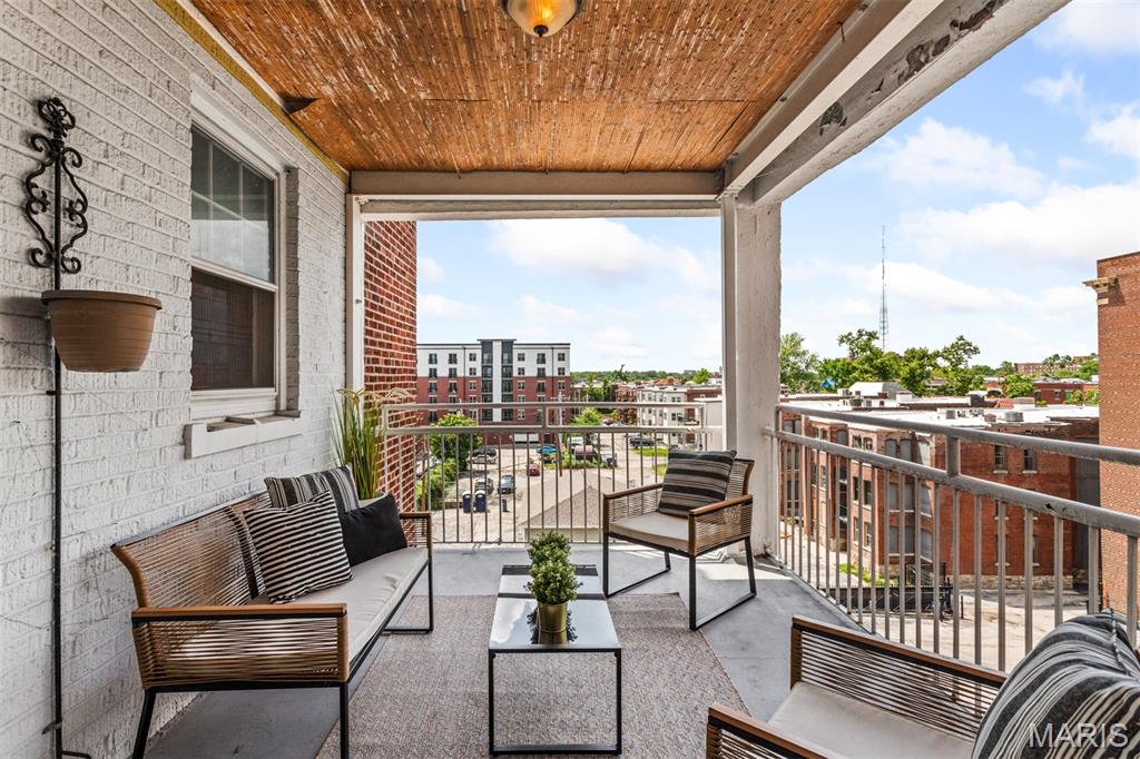Randolph Condos - Residential