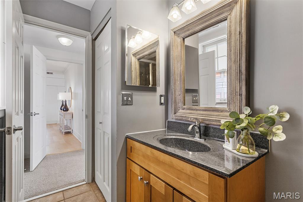 Randolph Condos - Residential