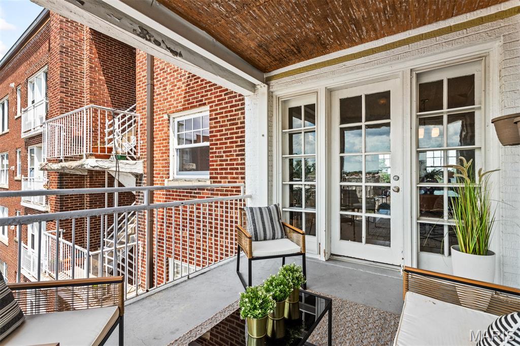 Randolph Condos - Residential