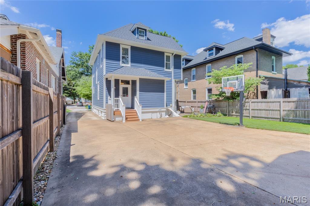 Maplewood - Residential