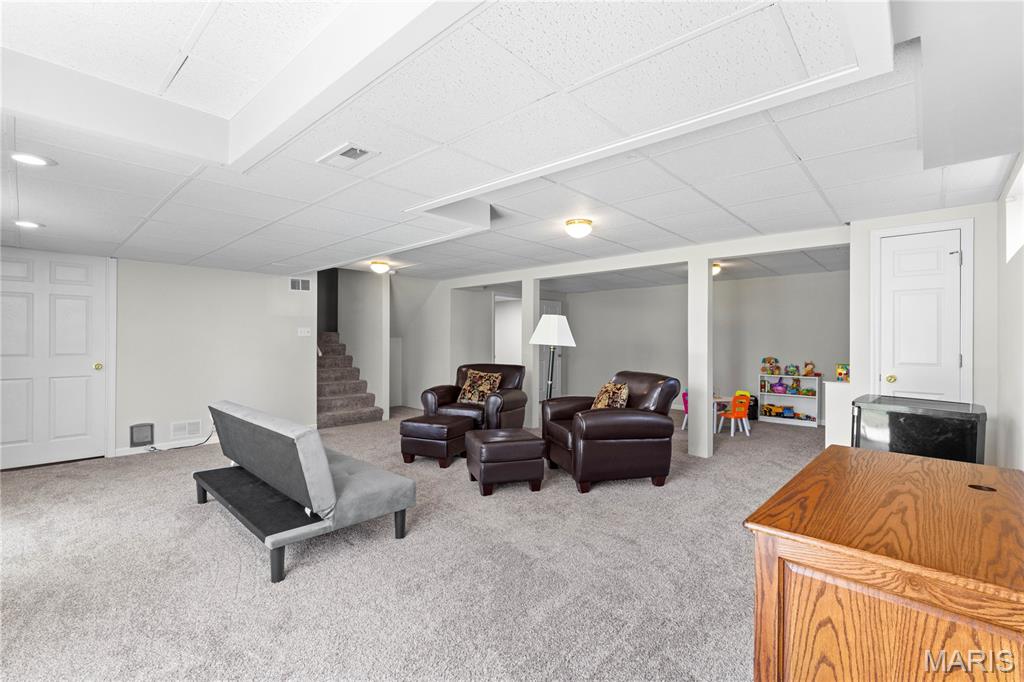 Country Crossing Manor #2 - Residential
