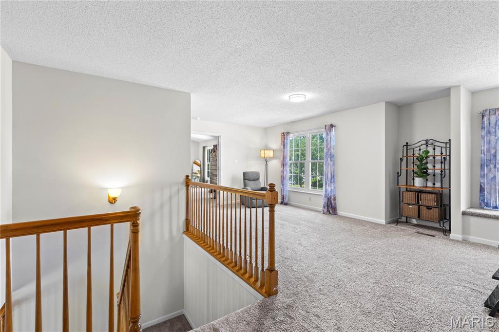 Country Crossing Manor #2 - Residential