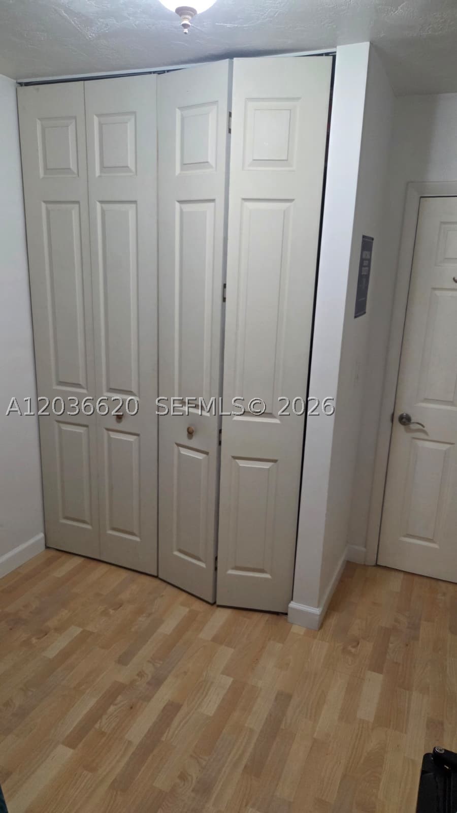LEE GROVE ESTS - Residential