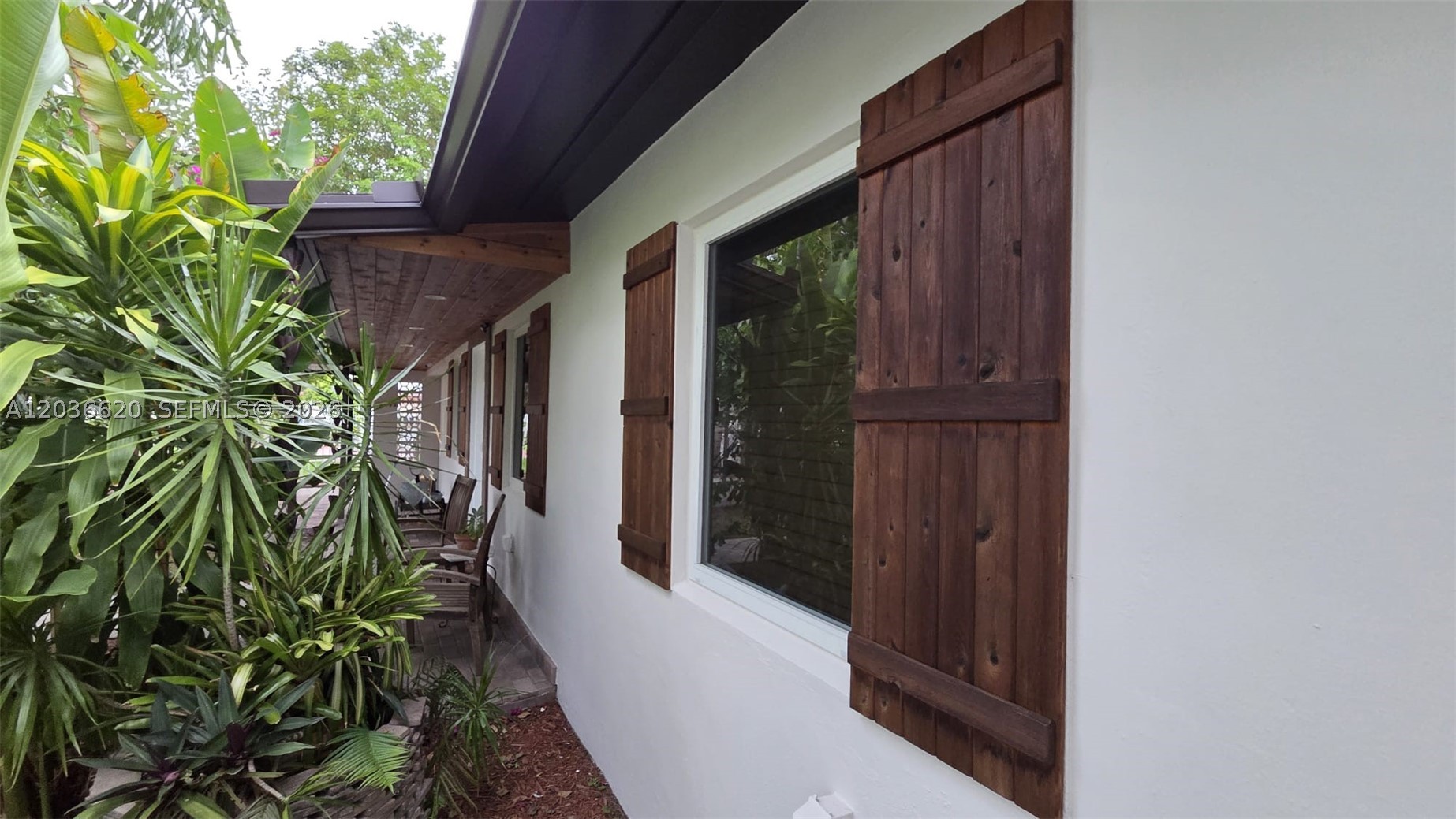 LEE GROVE ESTS - Residential