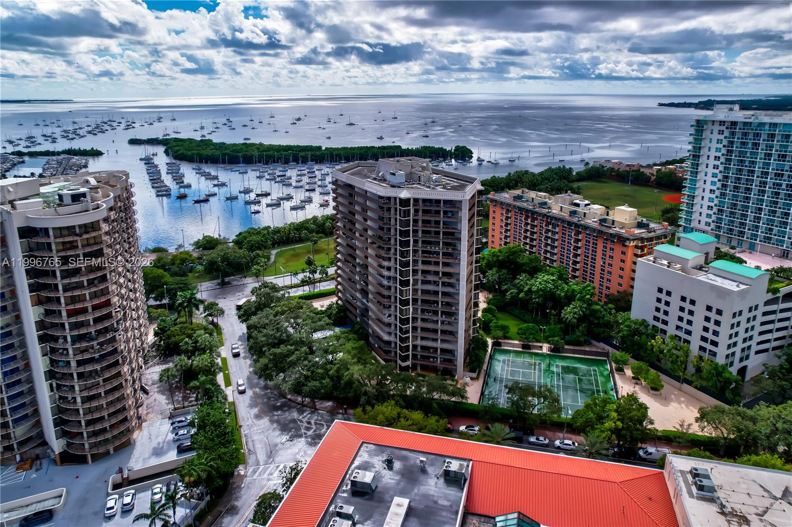 YACHT HARBOUR CONDO - Residential