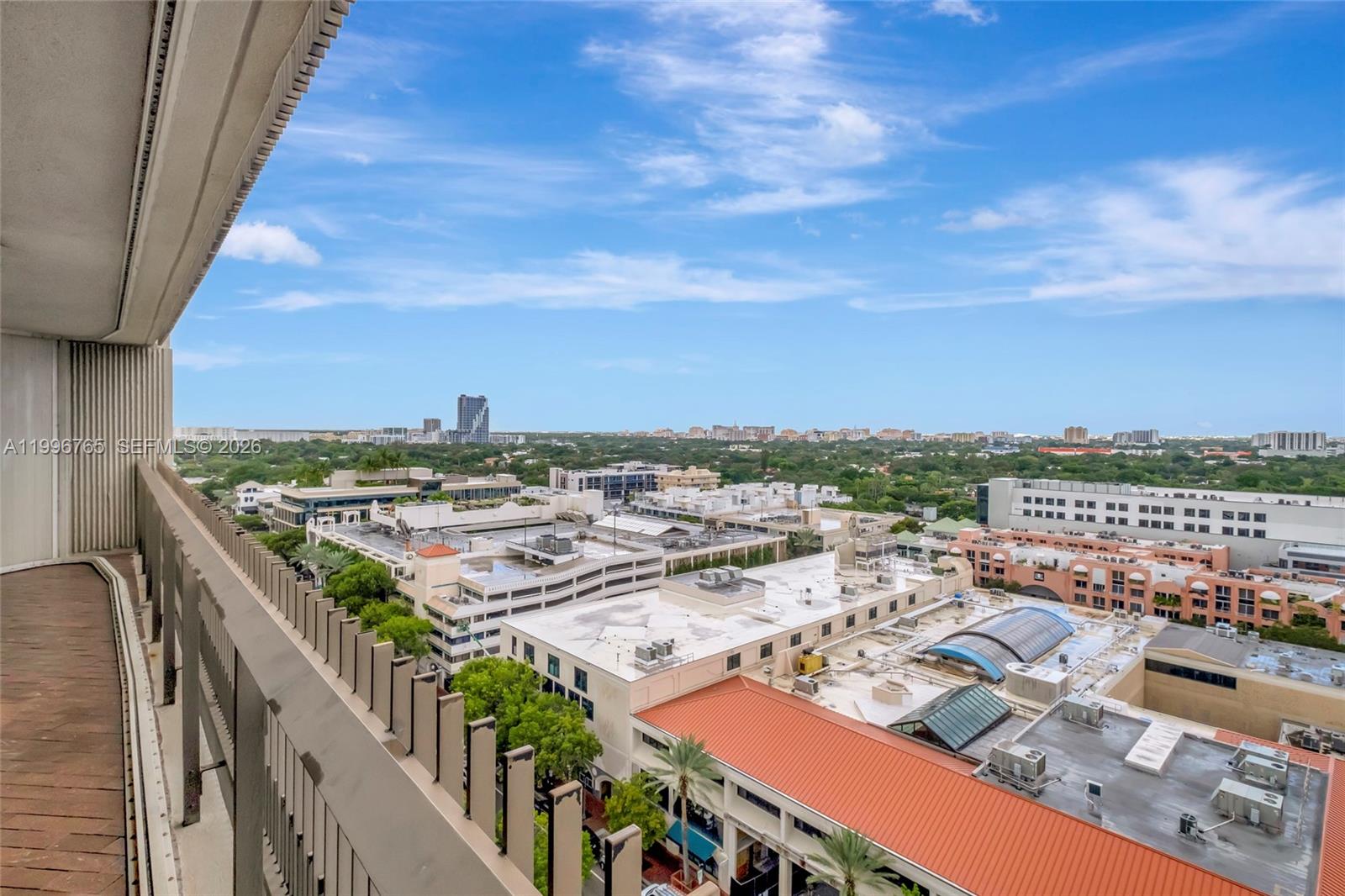YACHT HARBOUR CONDO - Residential
