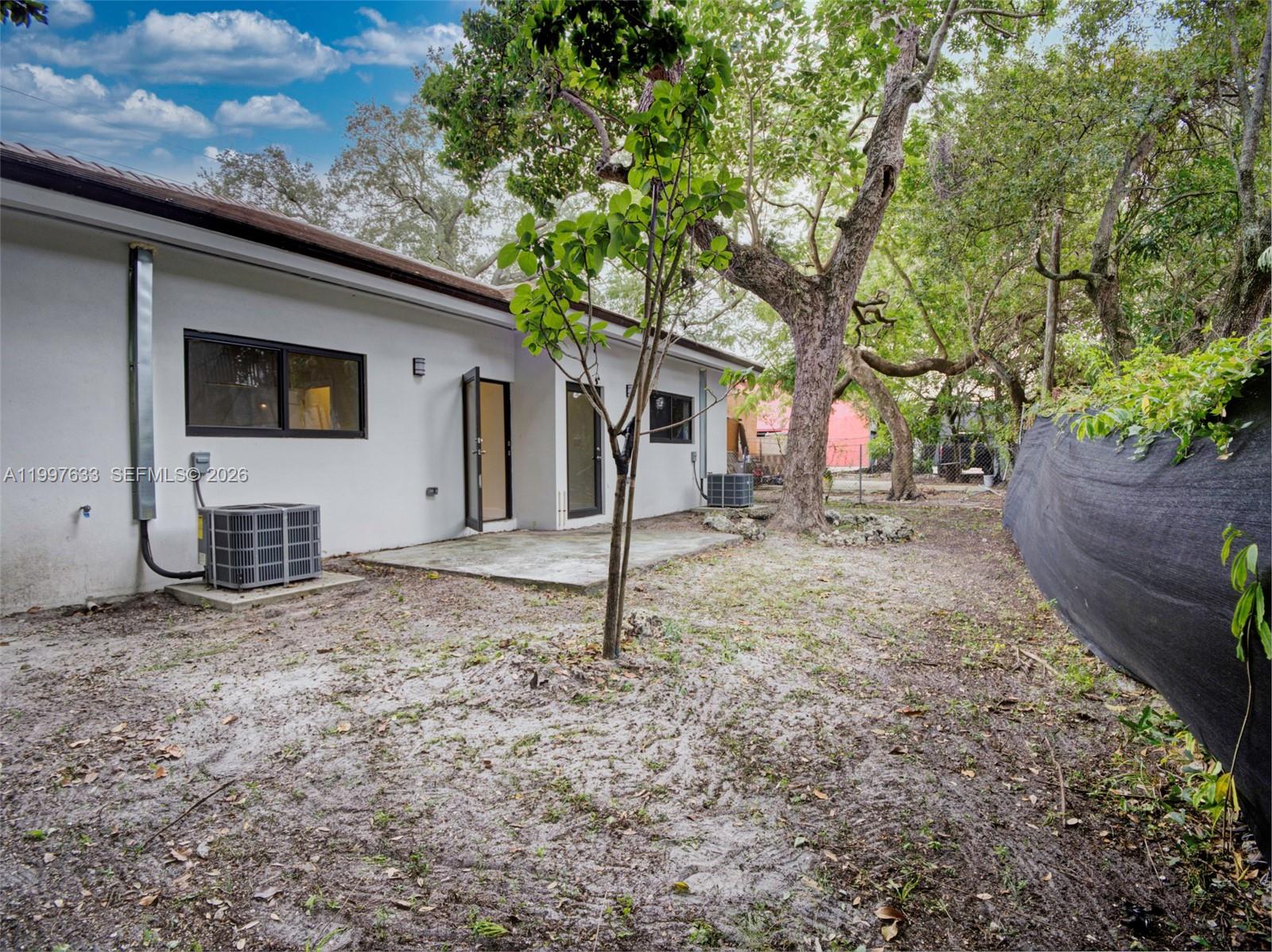 BUENA VISTA GARDENS - Residential Income