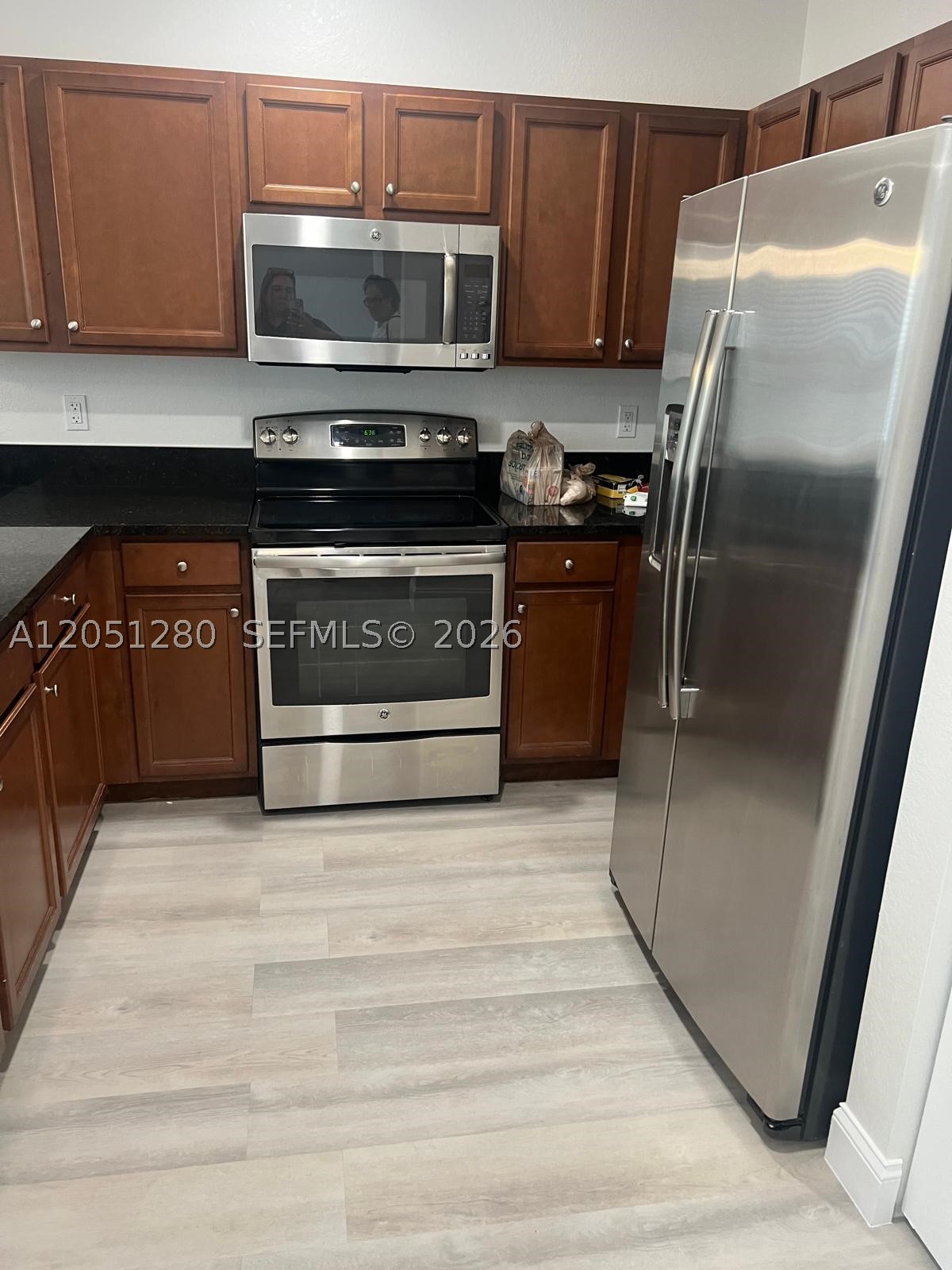 ST MAARTEN AT GRAND BAY C - Residential Lease