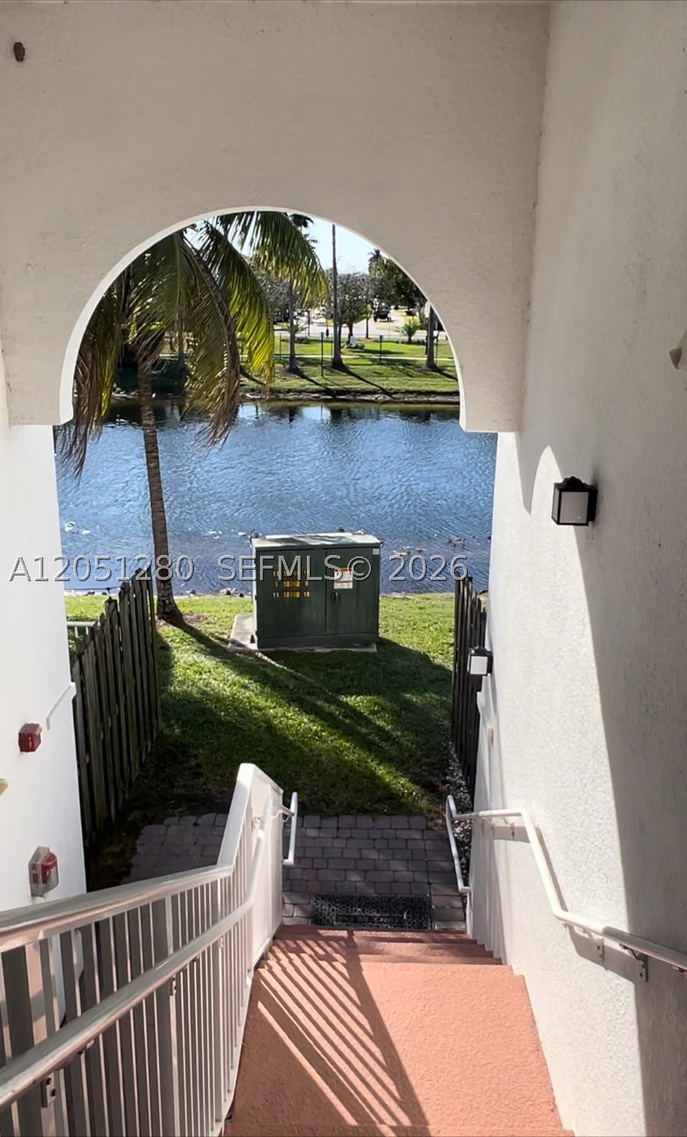 ST MAARTEN AT GRAND BAY C - Residential Lease