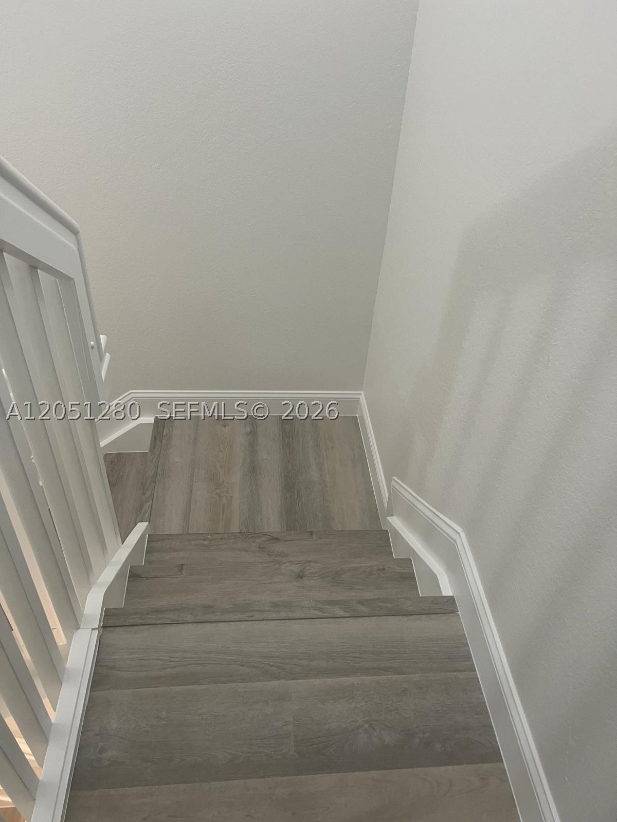 ST MAARTEN AT GRAND BAY C - Residential Lease
