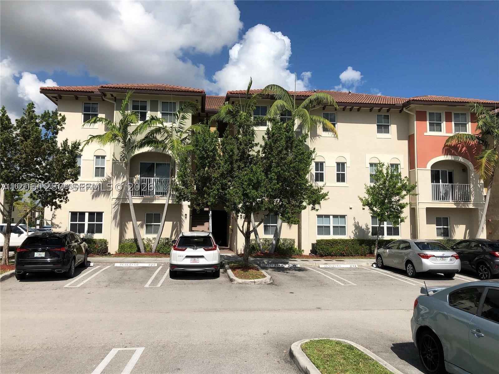 ST MAARTEN AT GRAND BAY C - Residential Lease