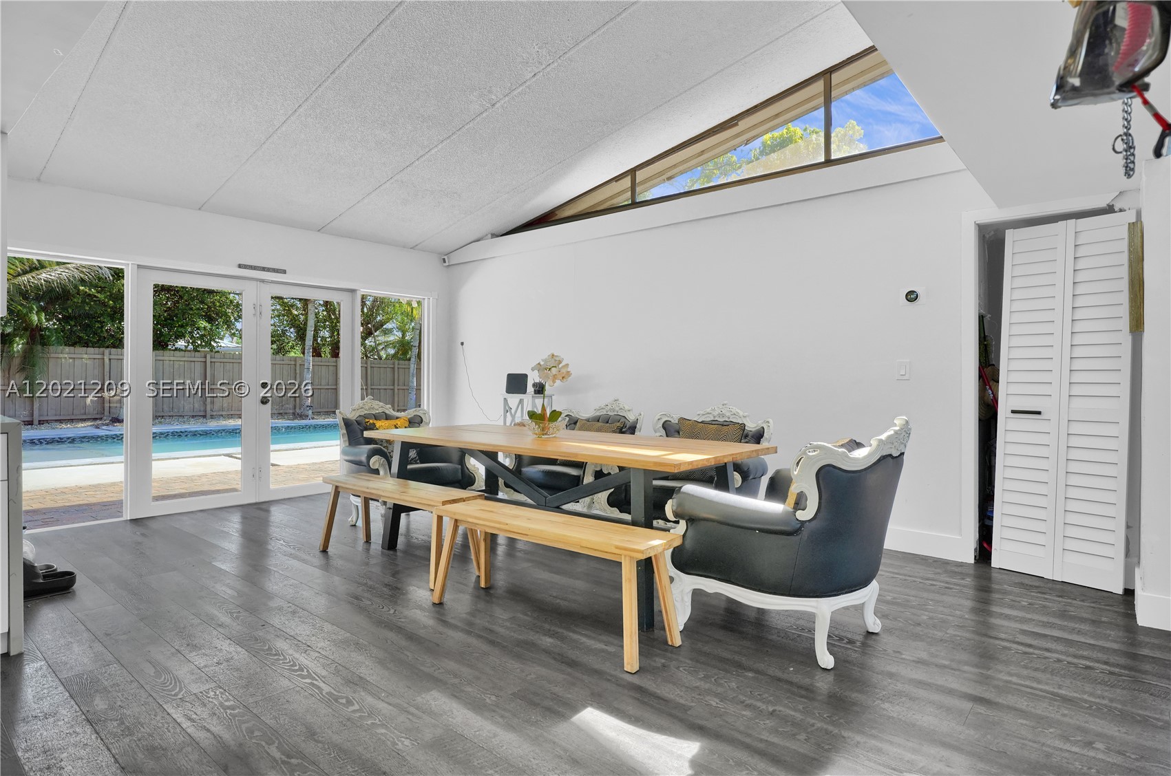 DIXIE PARK HEIGHTS - Residential