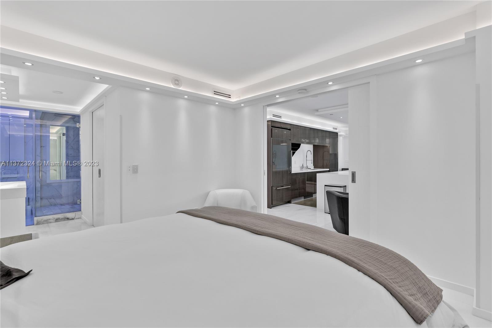 BELLE ISLE - Residential Lease