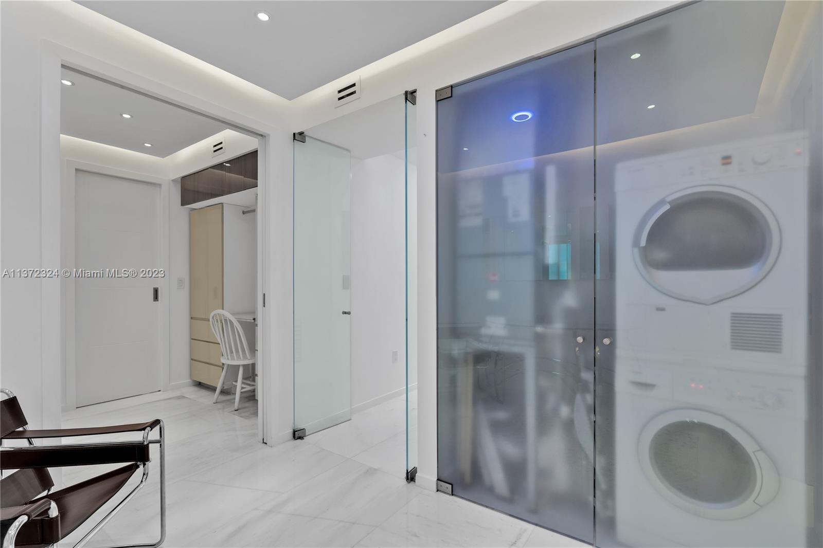BELLE ISLE - Residential Lease