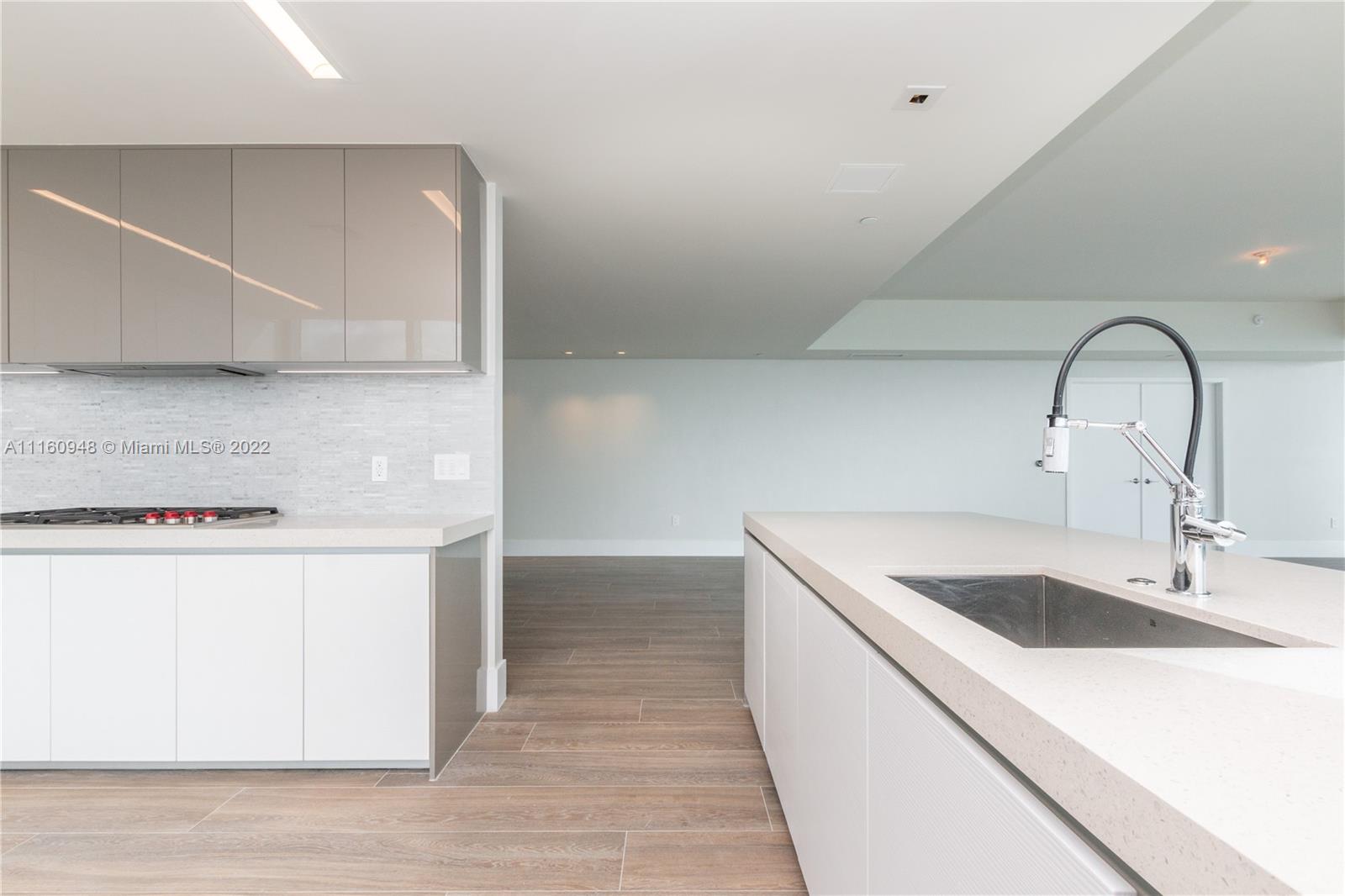 THE ELYSEE CONDO - Residential