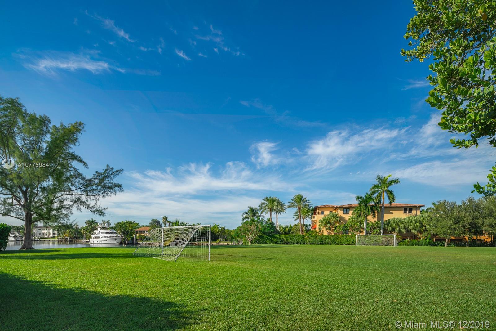 GABLES ESTATES NO 2 - Residential