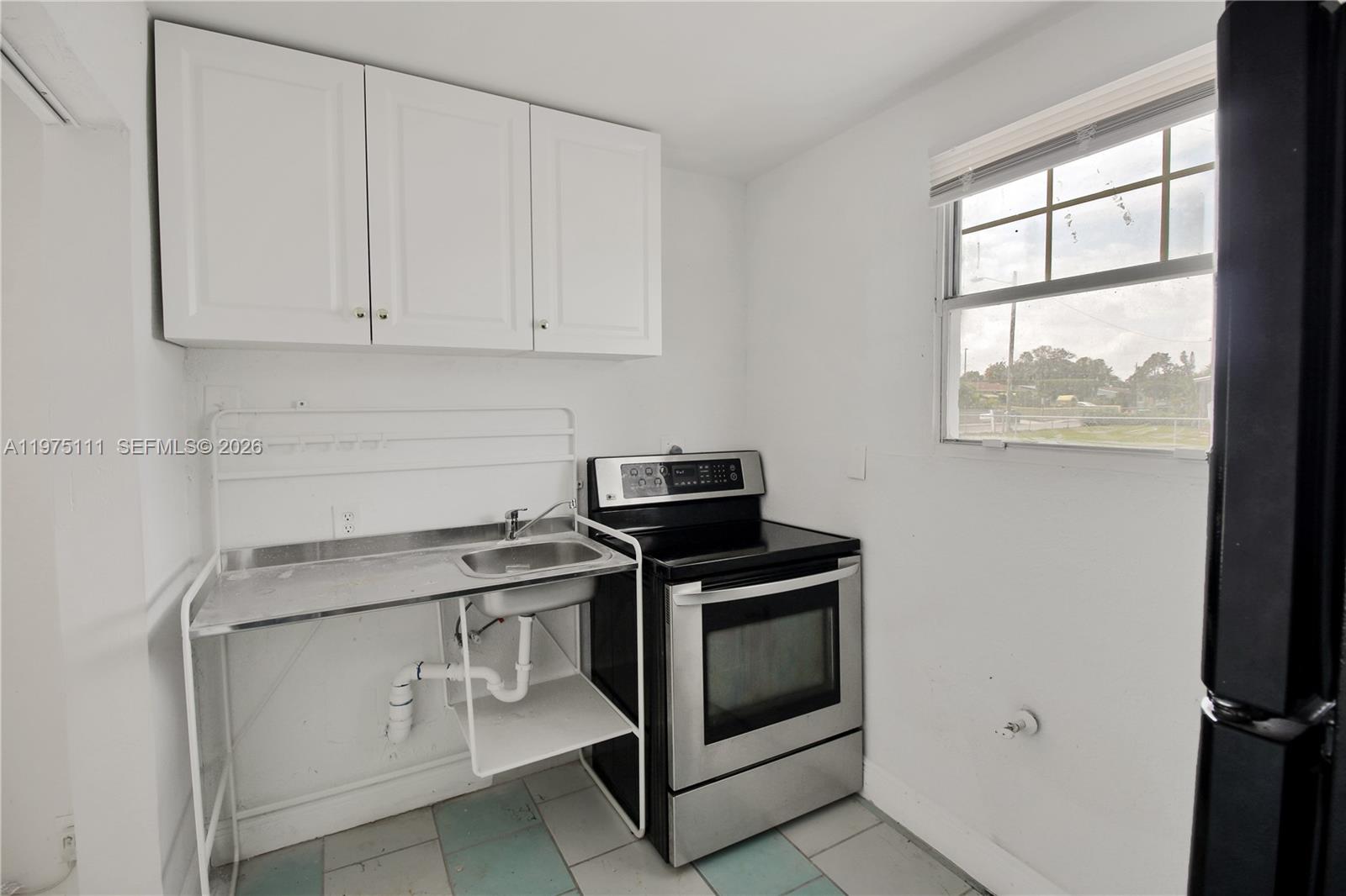 MONROE HEIGHTS - Residential