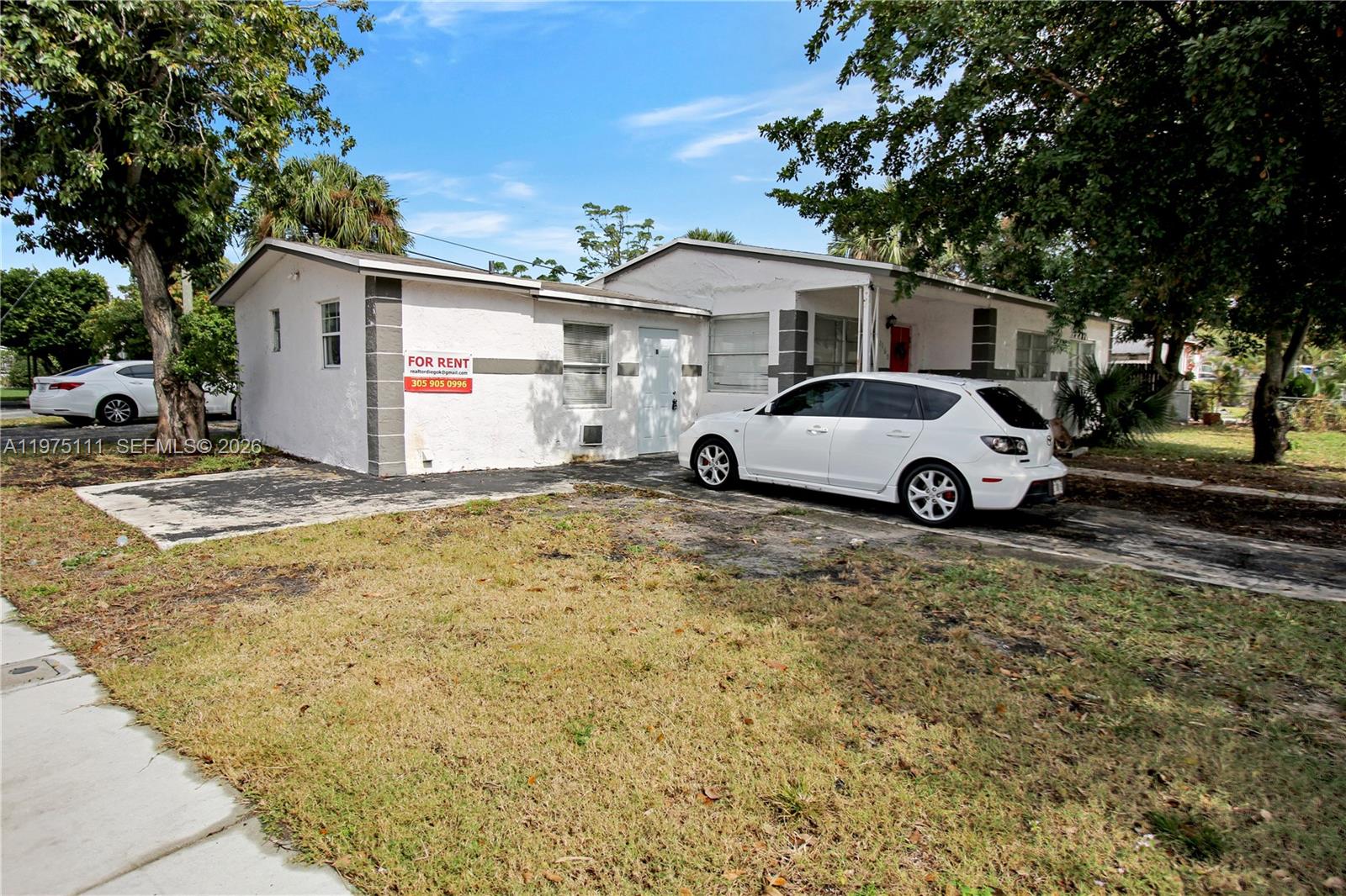 MONROE HEIGHTS - Residential