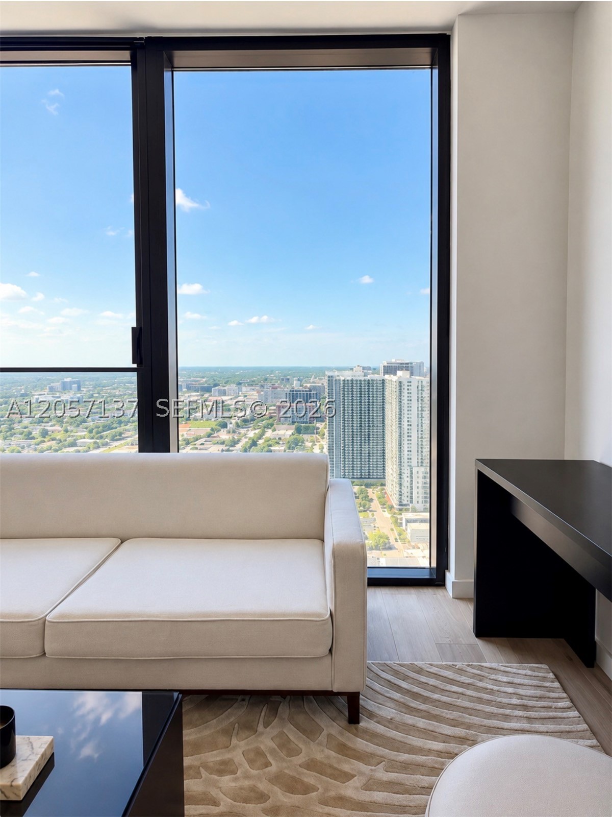 MIAMI NORTH - Residential