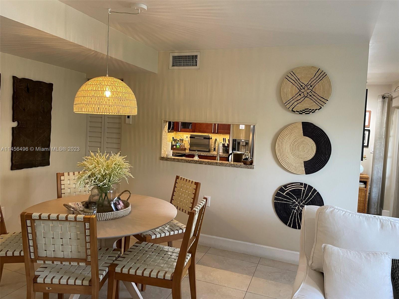 GABLES POINT III CONDO - Residential