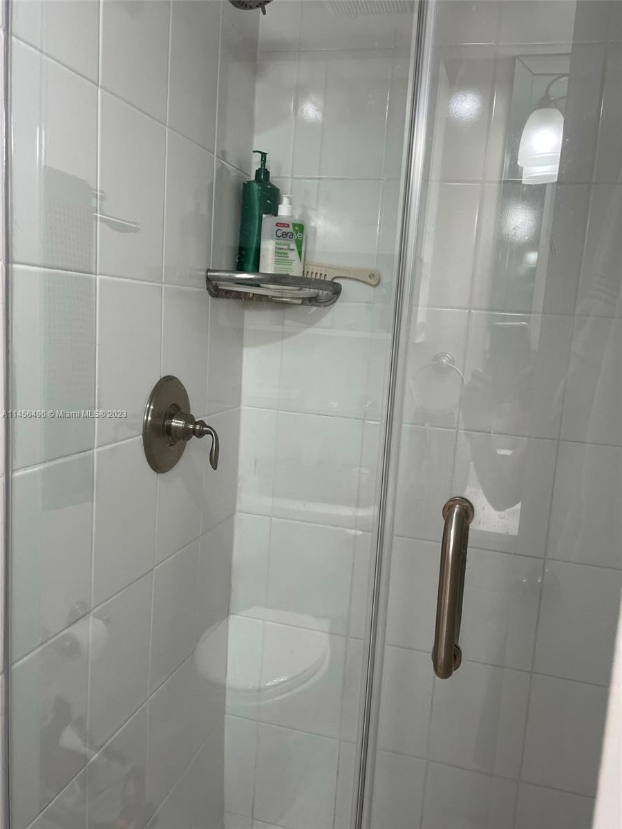 GABLES POINT III CONDO - Residential