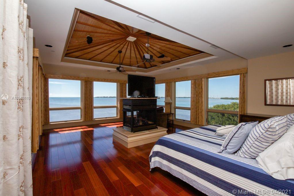 Conch Key - Residential