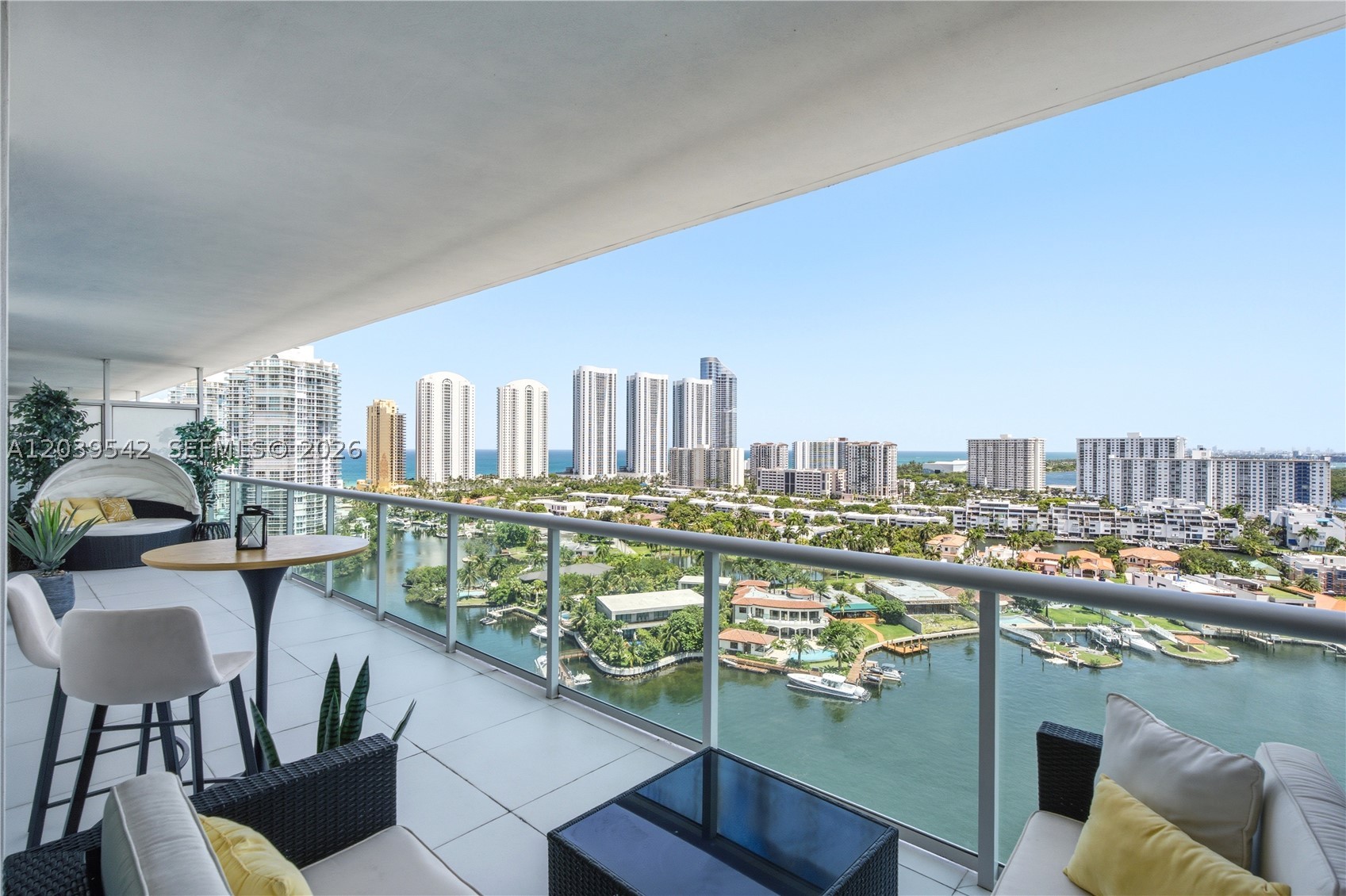 400 SUNNY ISLES CONDO EAS - Residential