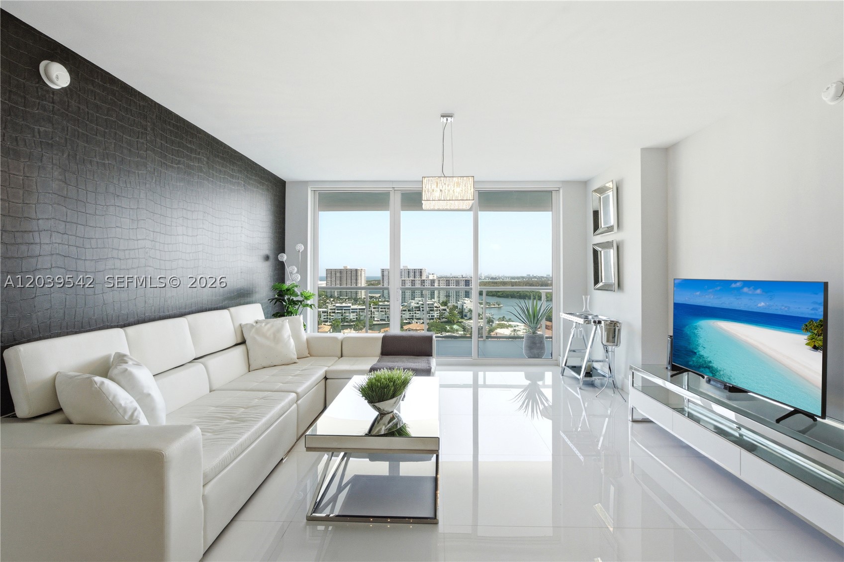 400 SUNNY ISLES CONDO EAS - Residential
