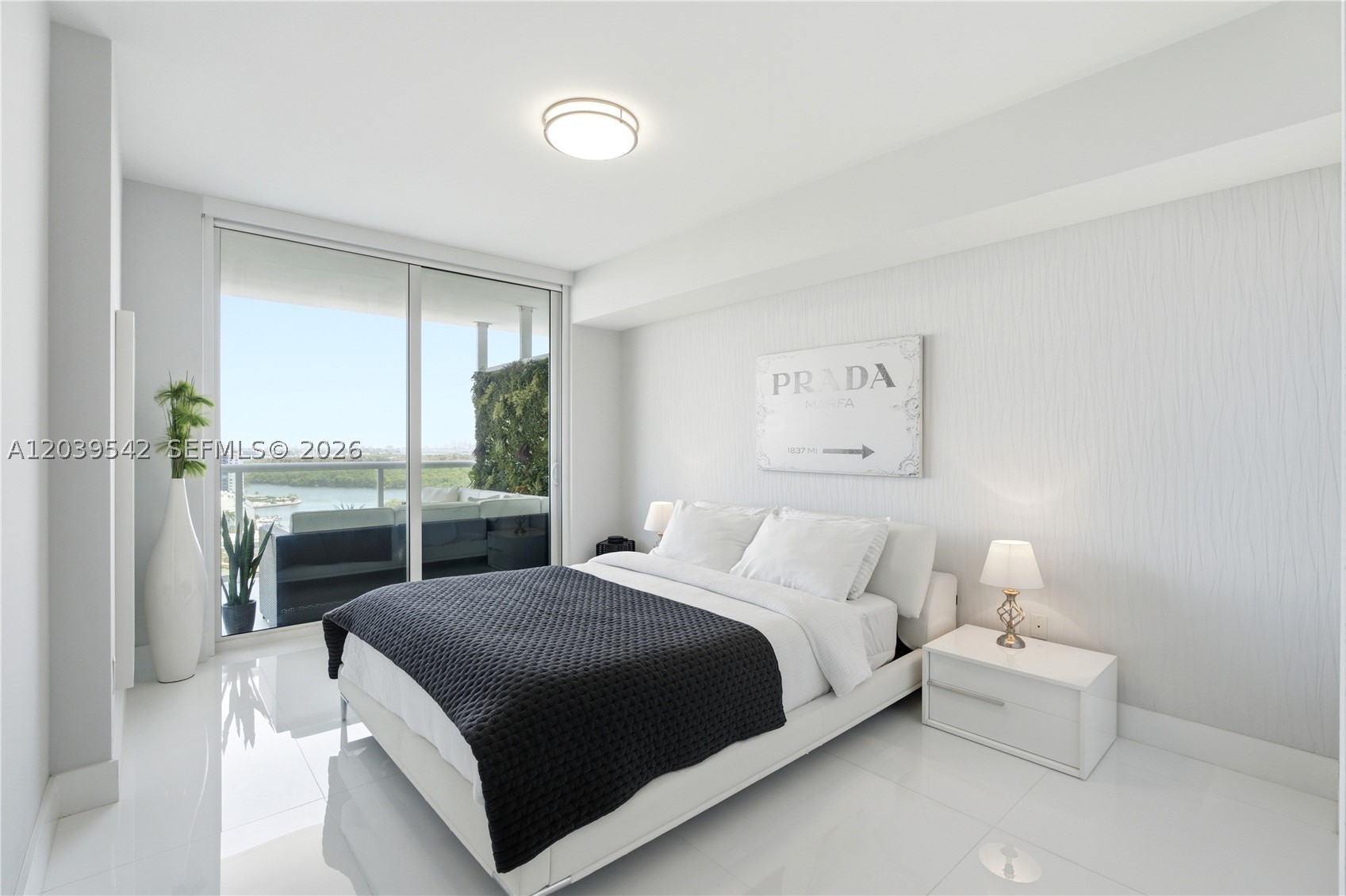 400 SUNNY ISLES CONDO EAS - Residential
