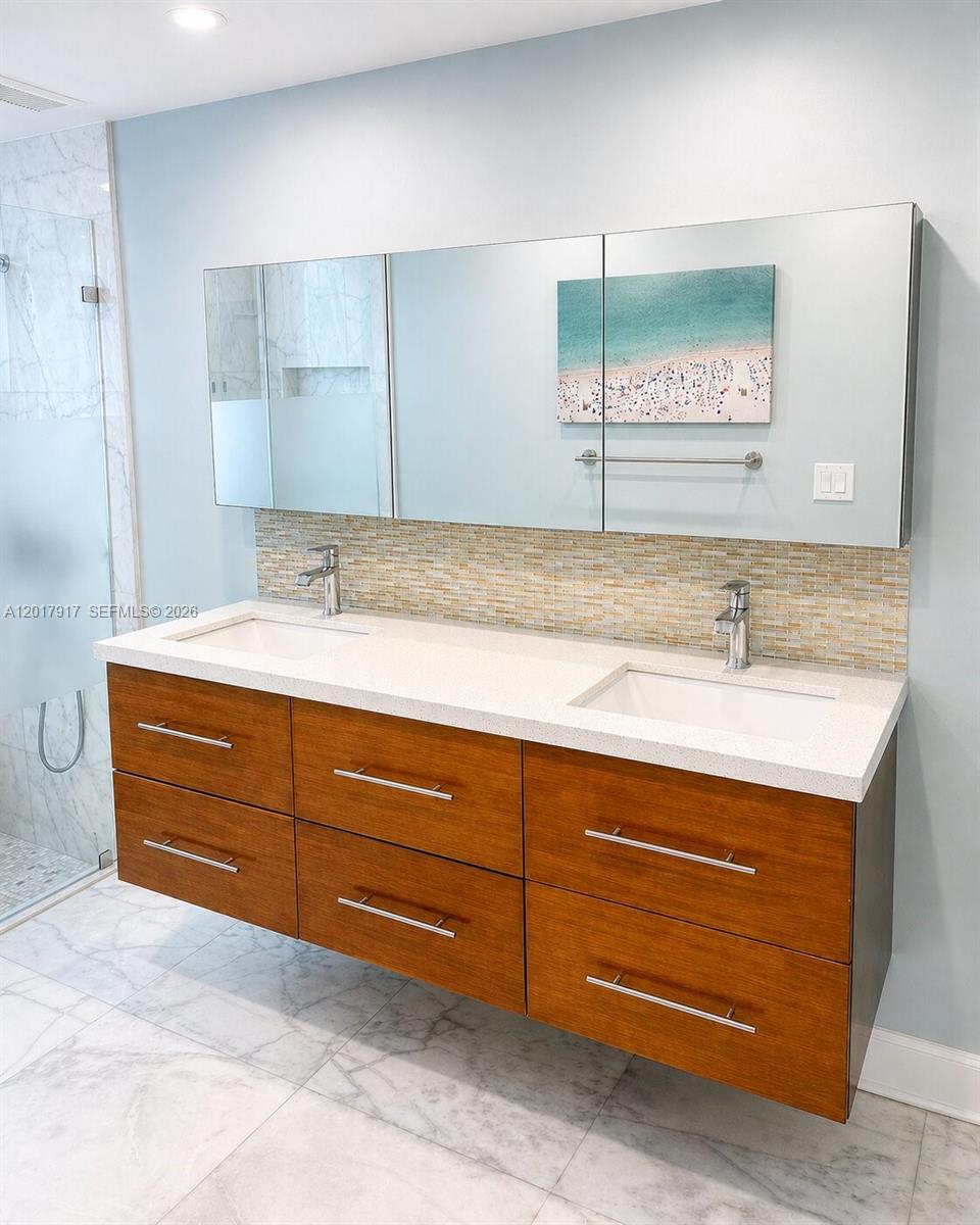 MIAMI SHORES SEC 1 AMD - Residential