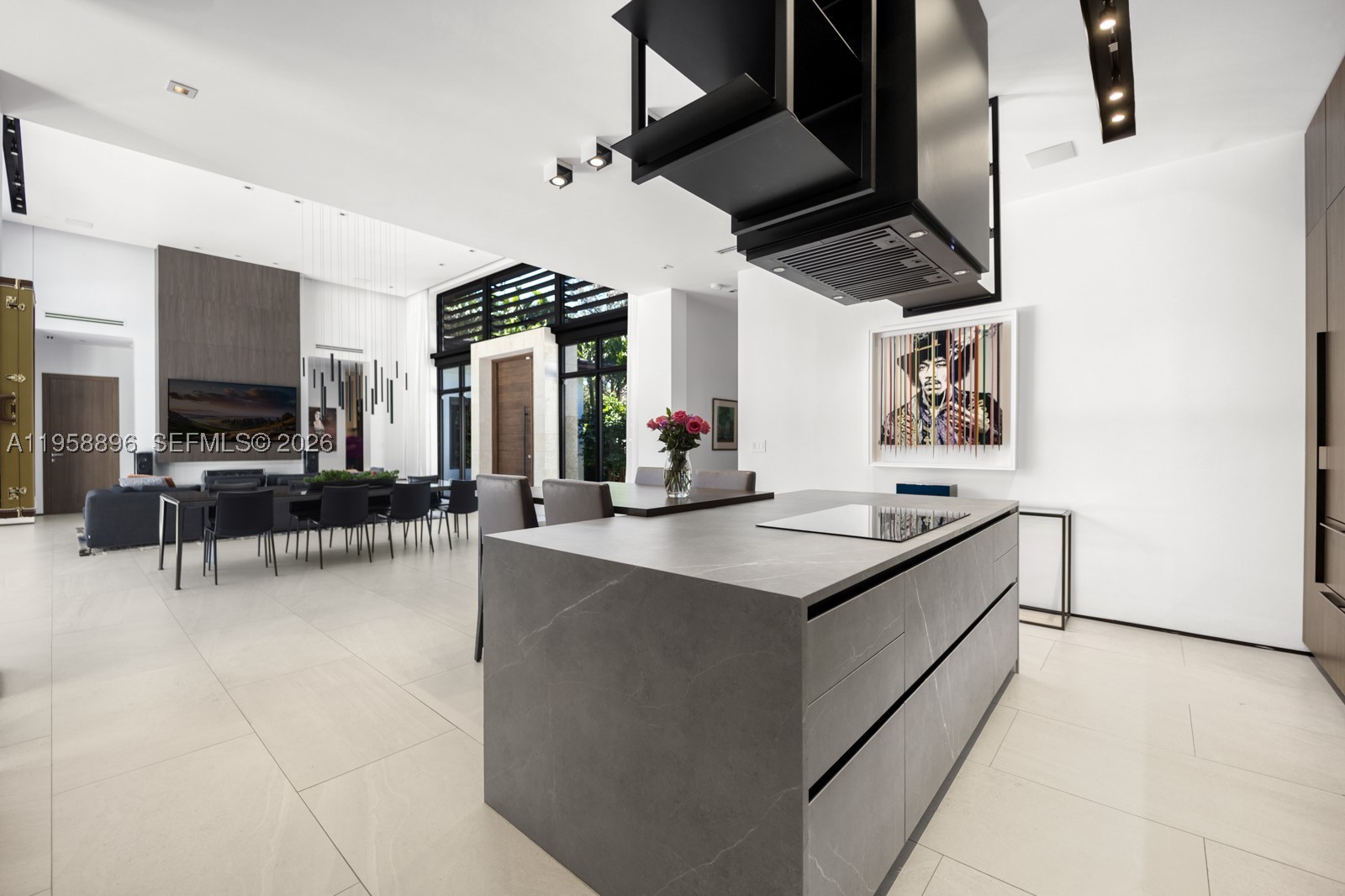 CORAL GABLES RIVIERA SEC - Residential