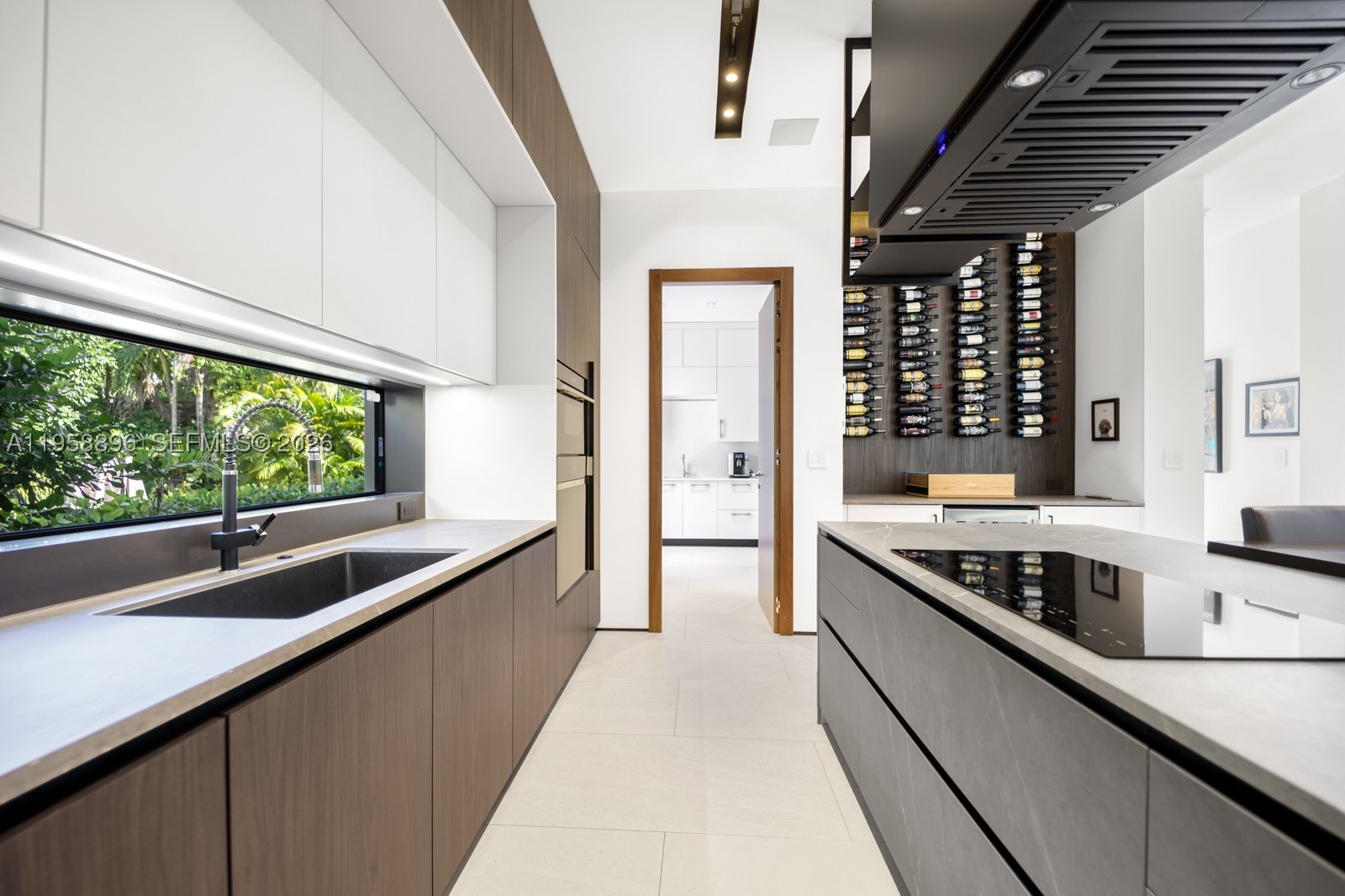 CORAL GABLES RIVIERA SEC - Residential