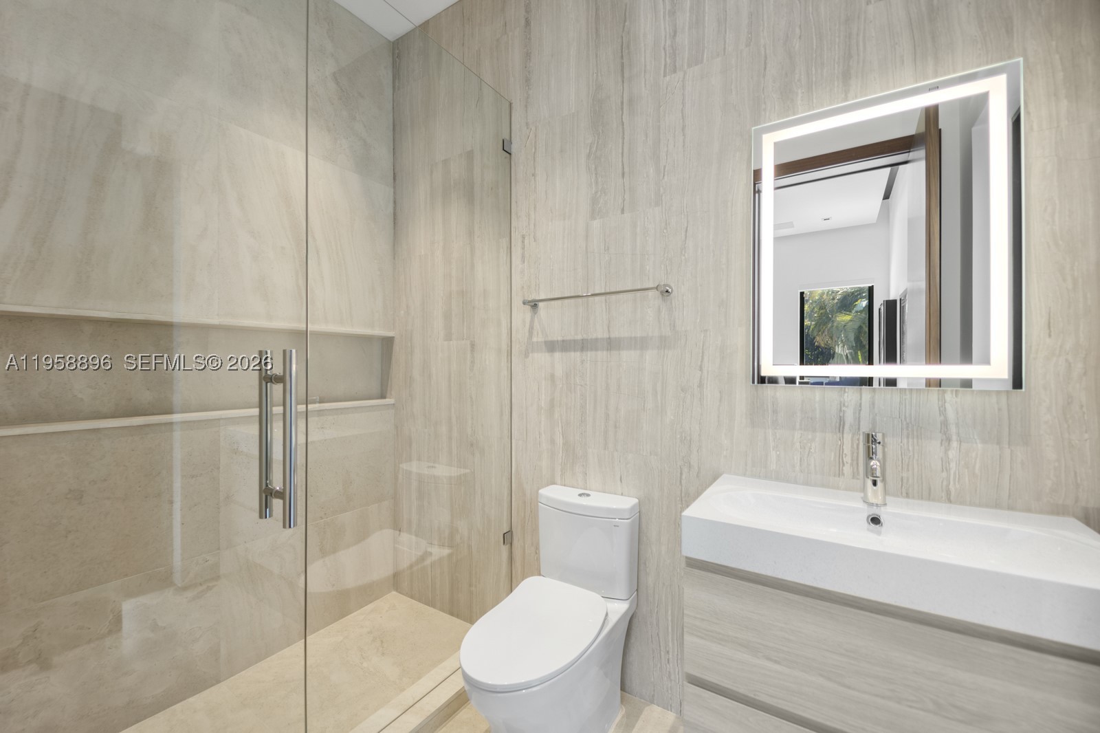 CORAL GABLES RIVIERA SEC - Residential