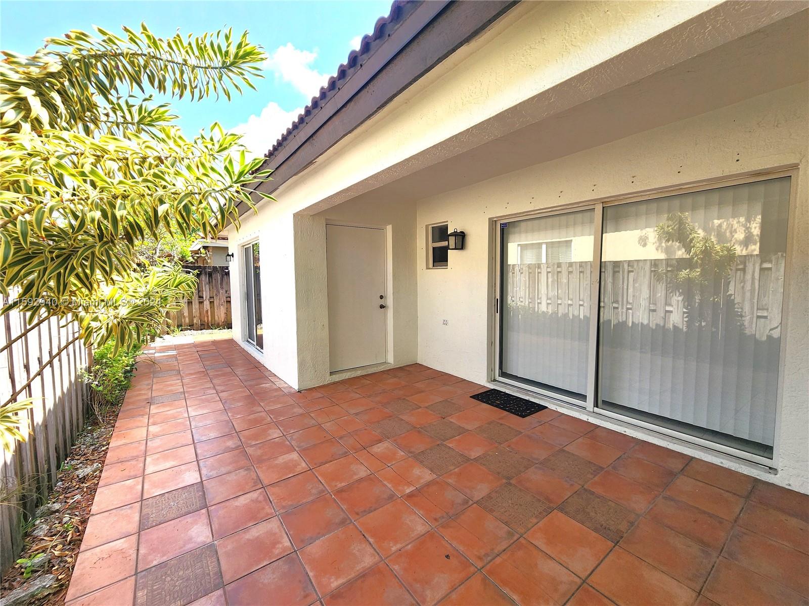 LAKES BY THE BAY SEC 8 - Residential