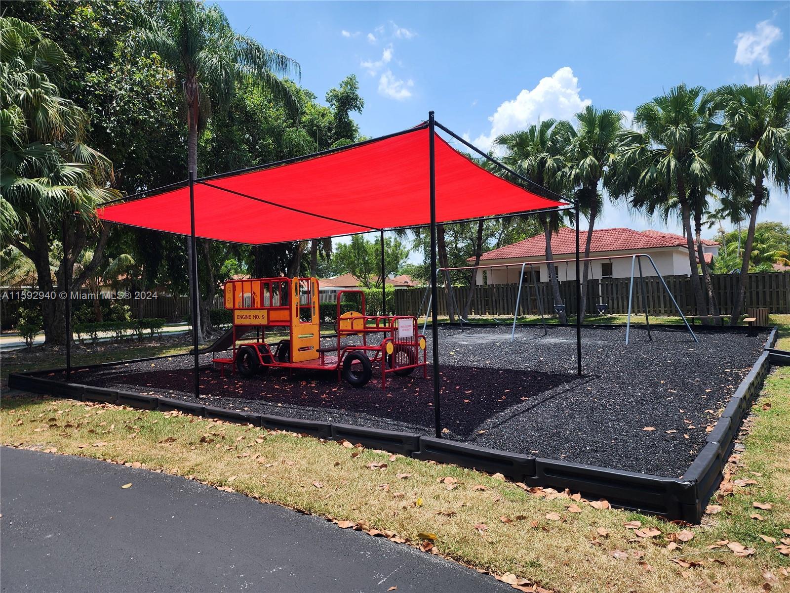 LAKES BY THE BAY SEC 8 - Residential