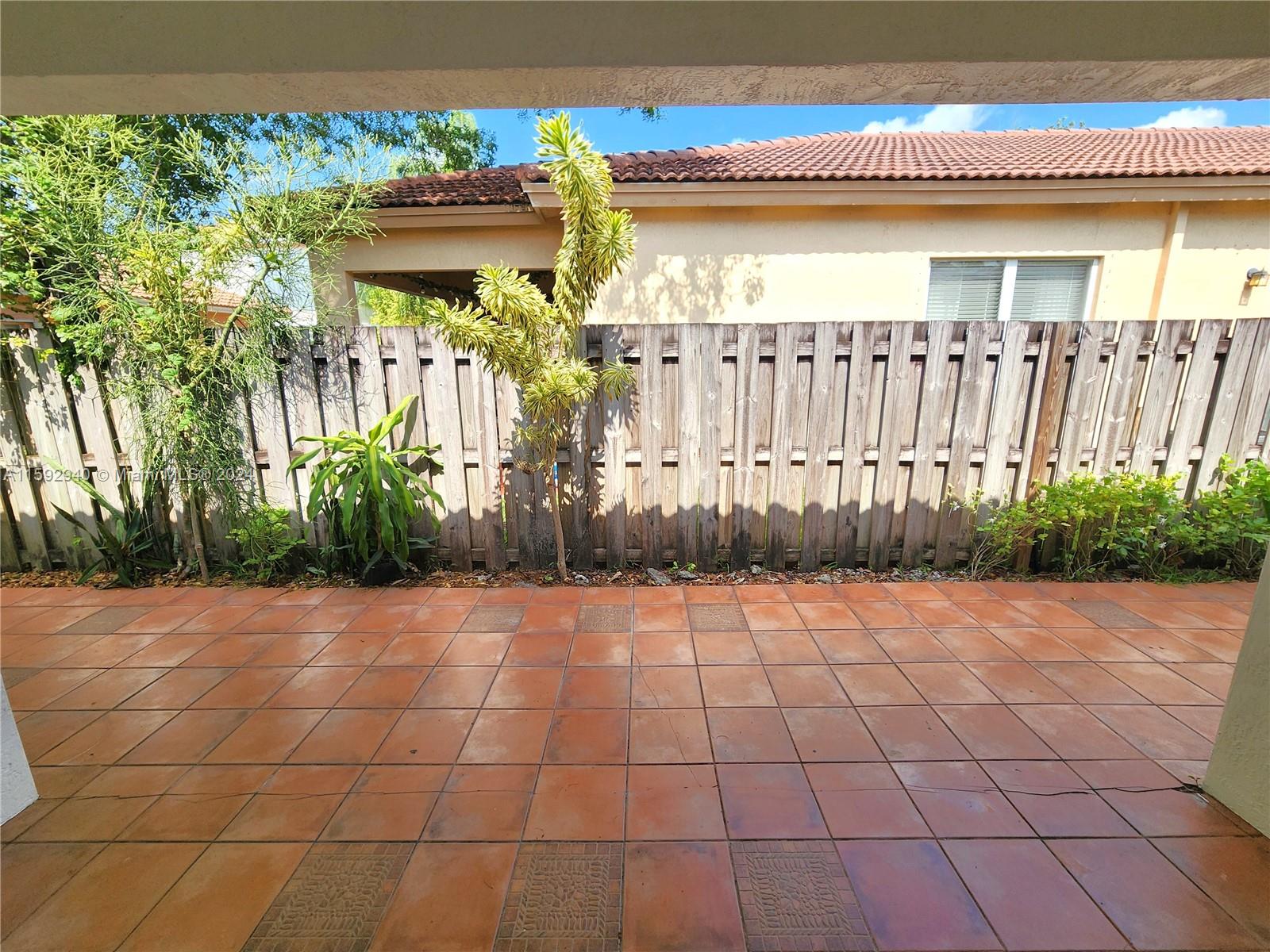 LAKES BY THE BAY SEC 8 - Residential