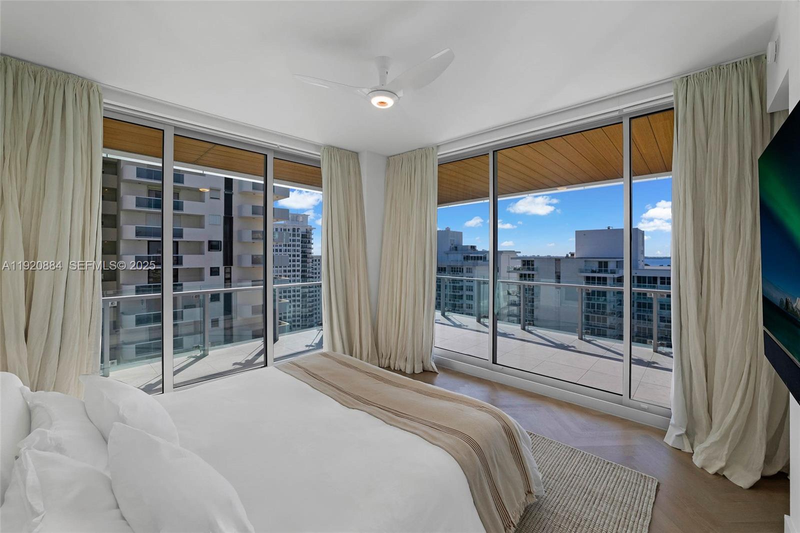 57 OCEAN MIAMI BEACH - Residential