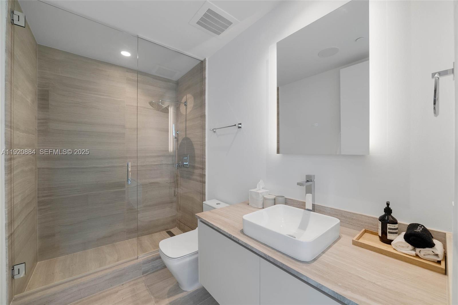 57 OCEAN MIAMI BEACH - Residential