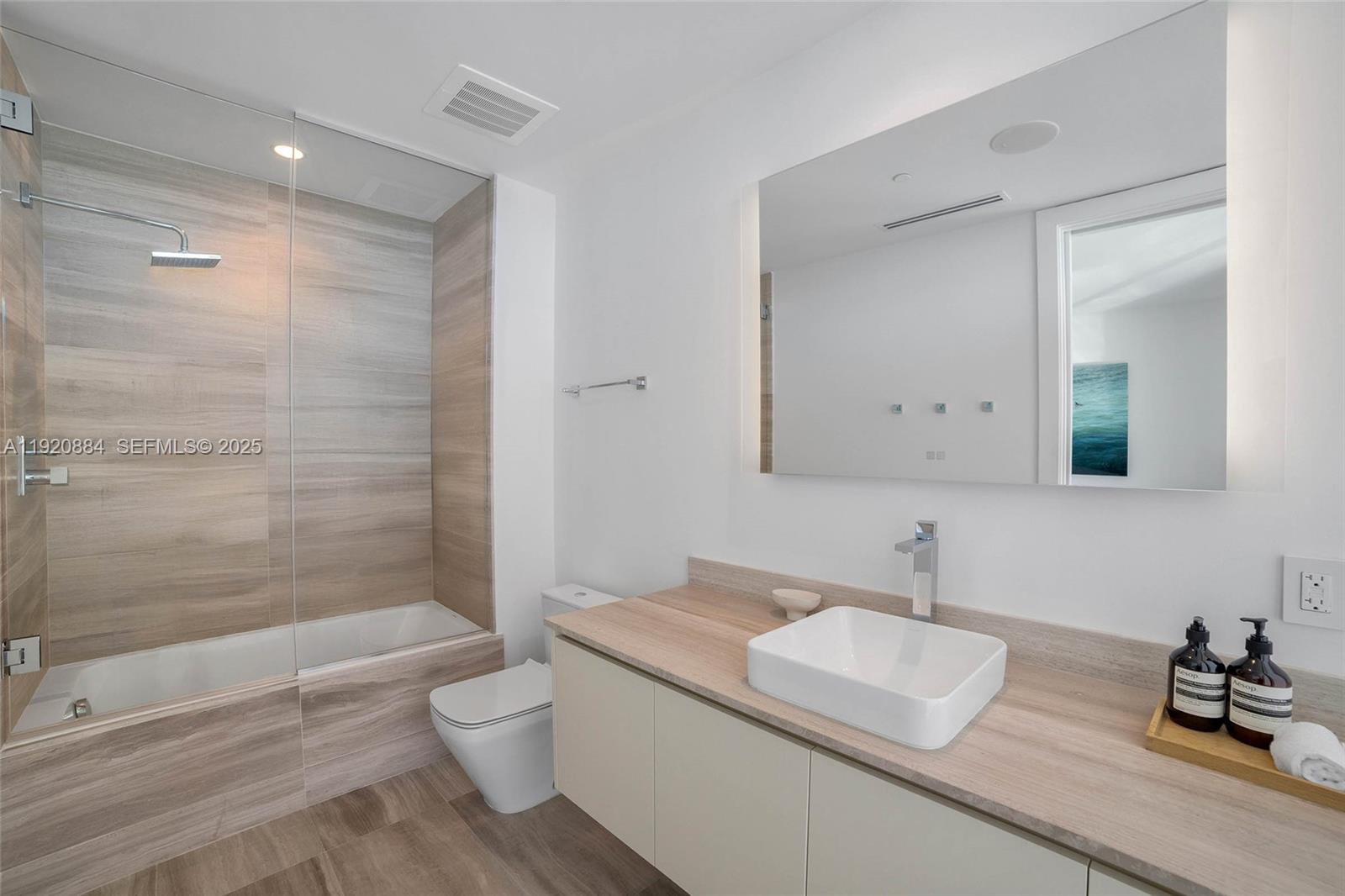 57 OCEAN MIAMI BEACH - Residential