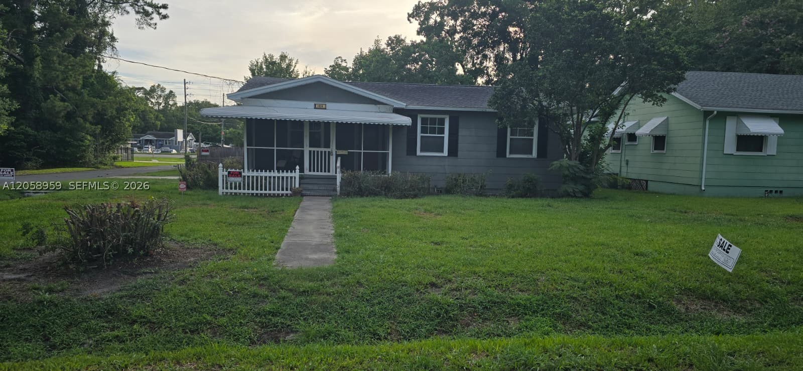 01090 PINEWOOD UNIT 01 - Residential