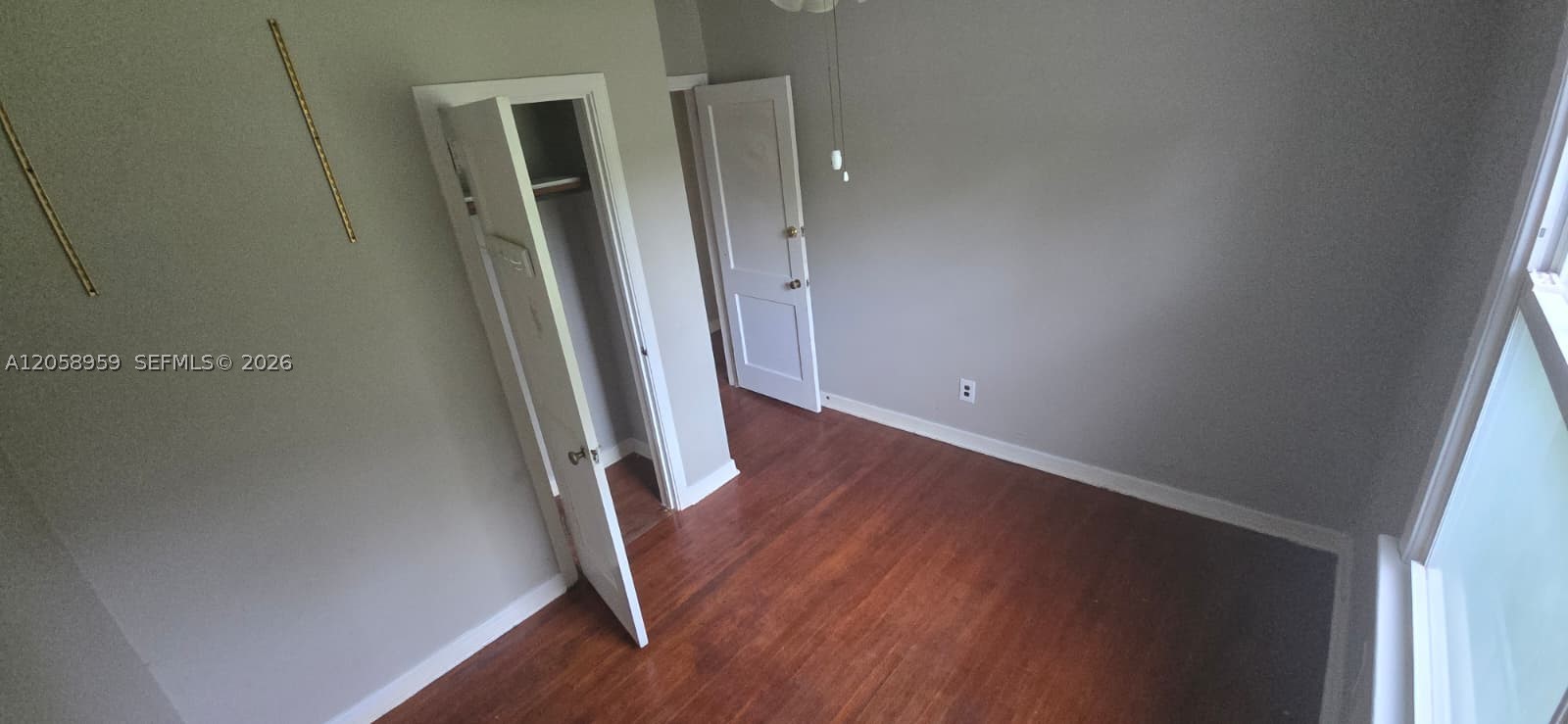 01090 PINEWOOD UNIT 01 - Residential