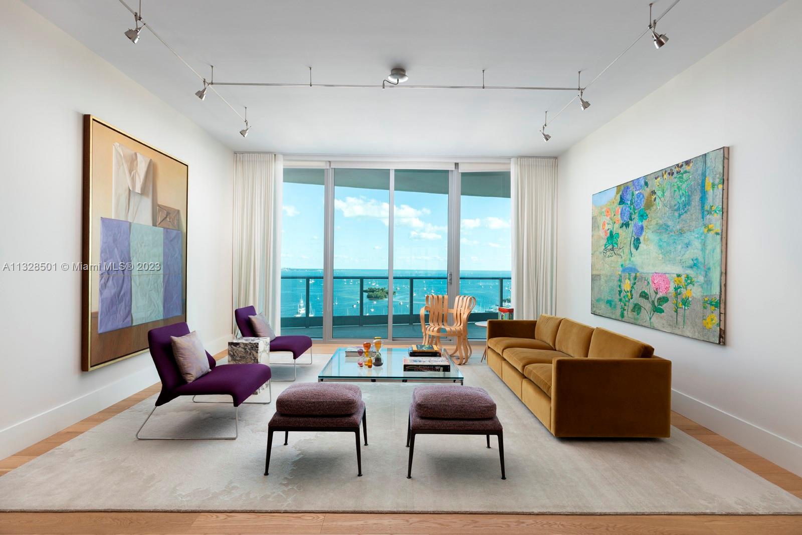 GROVENOR HOUSE CONDO - Residential
