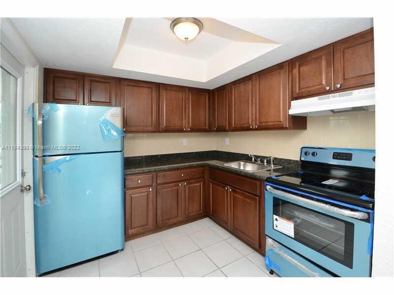 RIVERSIDE ADD AMEN PLAT - Residential Lease